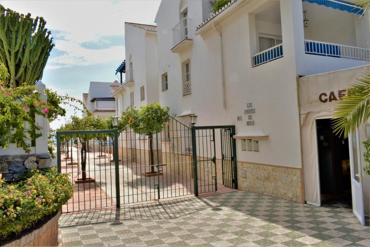 Appartamento Edf. Fuentes A 2ºb Nerja Esterno foto